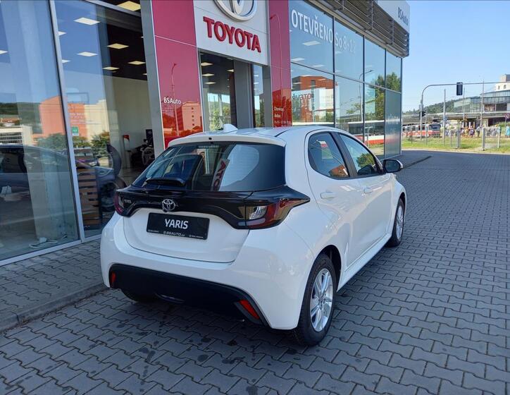 Toyota Yaris Hatchback 1,5 l 85 kw