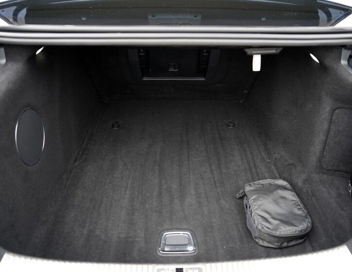 Mercedes-Benz Třídy S Sedan / Limuzína 3,0 l 320 kw