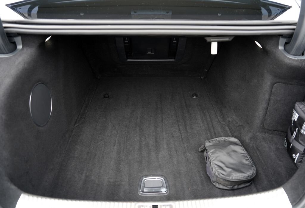 Mercedes-Benz Třídy S Sedan / Limuzína 3,0 l 320 kw