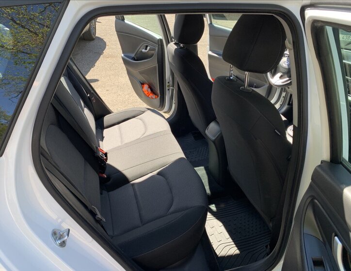 Hyundai i30 Kombi 1,6 l 81 kw