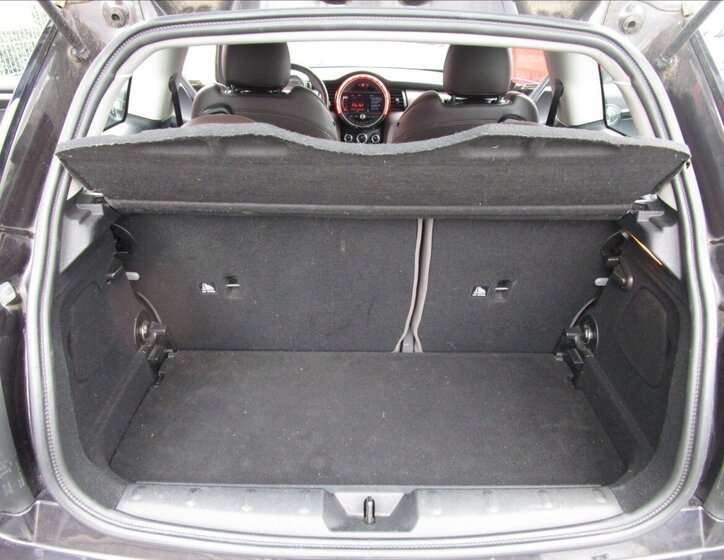 Mini Cooper Hatchback 1,5 l 85 kw