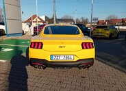 Ford Mustang Kupé 5,0 l 328 kw