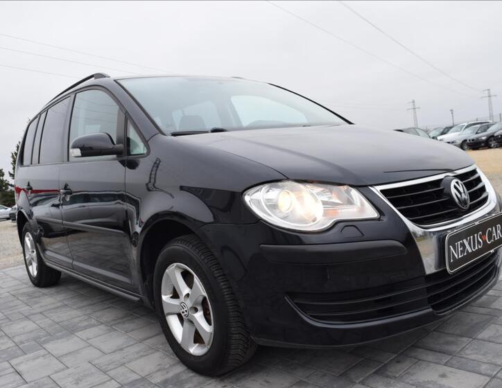 Volkswagen Touran 4