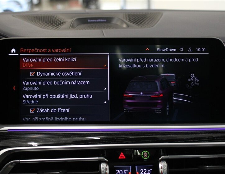 BMW X7 SUV / Terénní 3,0 l 250 kw