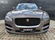 Jaguar F-Pace SUV 2,0 l 132 kw