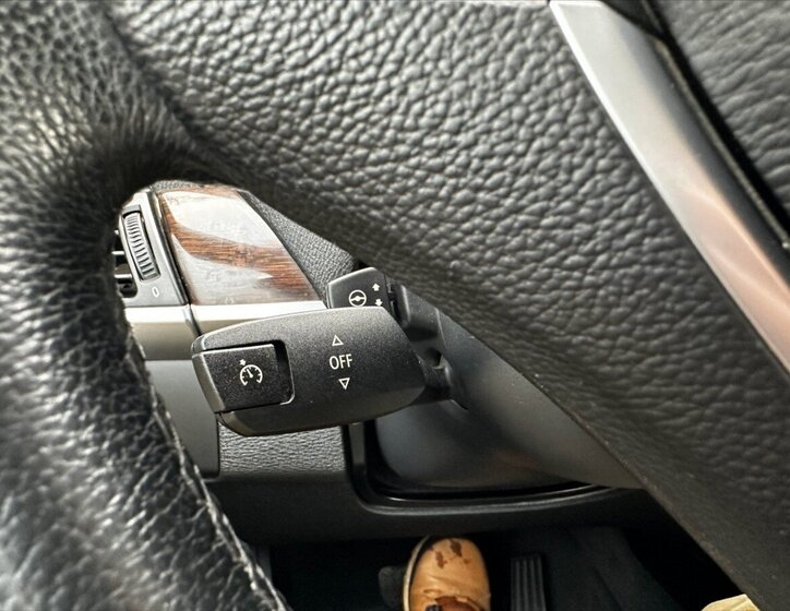 BMW X5 Kombi 3,0 l 180 kw