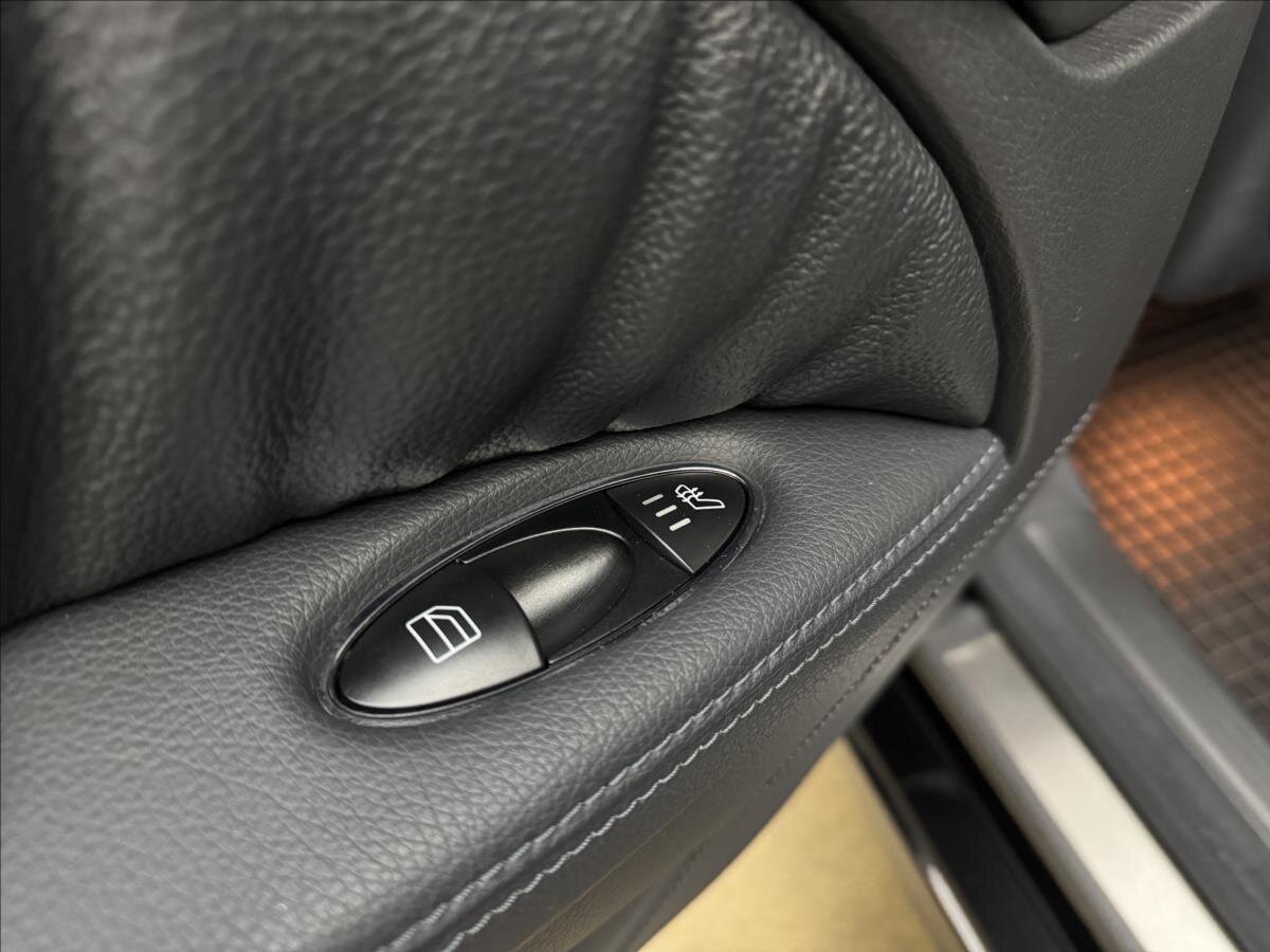 Mercedes-Benz Třídy E Kombi 3,0 l 170 kw