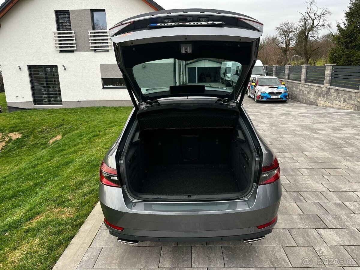 Škoda Superb Sedan / Limuzína 2,0 l 206 kw