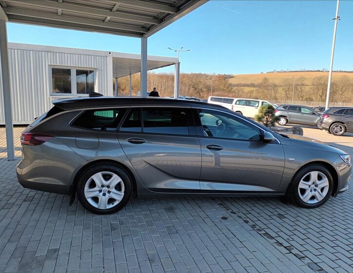 Opel Insignia Kombi 1,6 l 81 kw