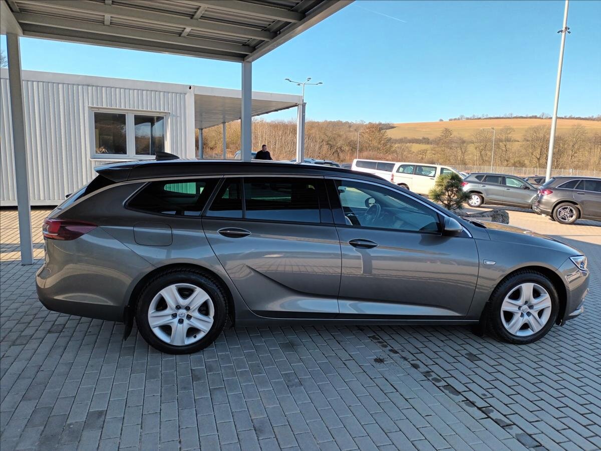 Opel Insignia Kombi 1,6 l 81 kw