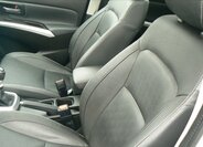 Suzuki SX4 S-Cross SUV / Terénní 1,4 l 103 kw