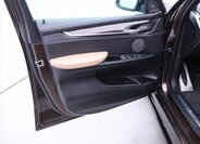 BMW X5 SUV / Terénní 4,4 l 423 kw