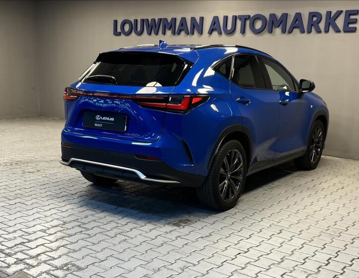 Lexus NX 450h plus 2