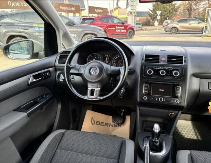 Volkswagen Touran MPV 2,0 l 103 kw