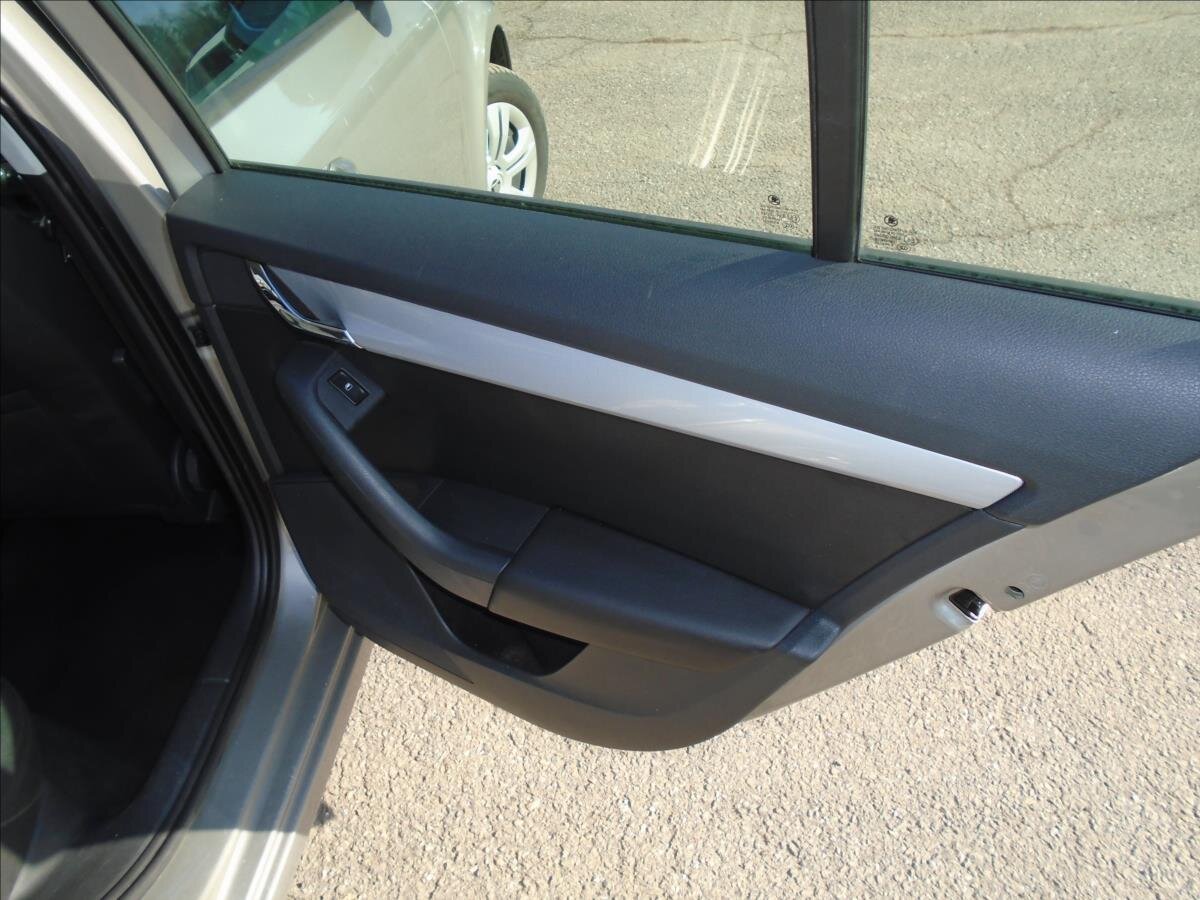 Škoda Octavia Kombi 1,6 l 77 kw