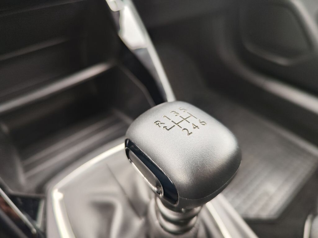 Peugeot 2008 SUV 1,2 l 74 kw