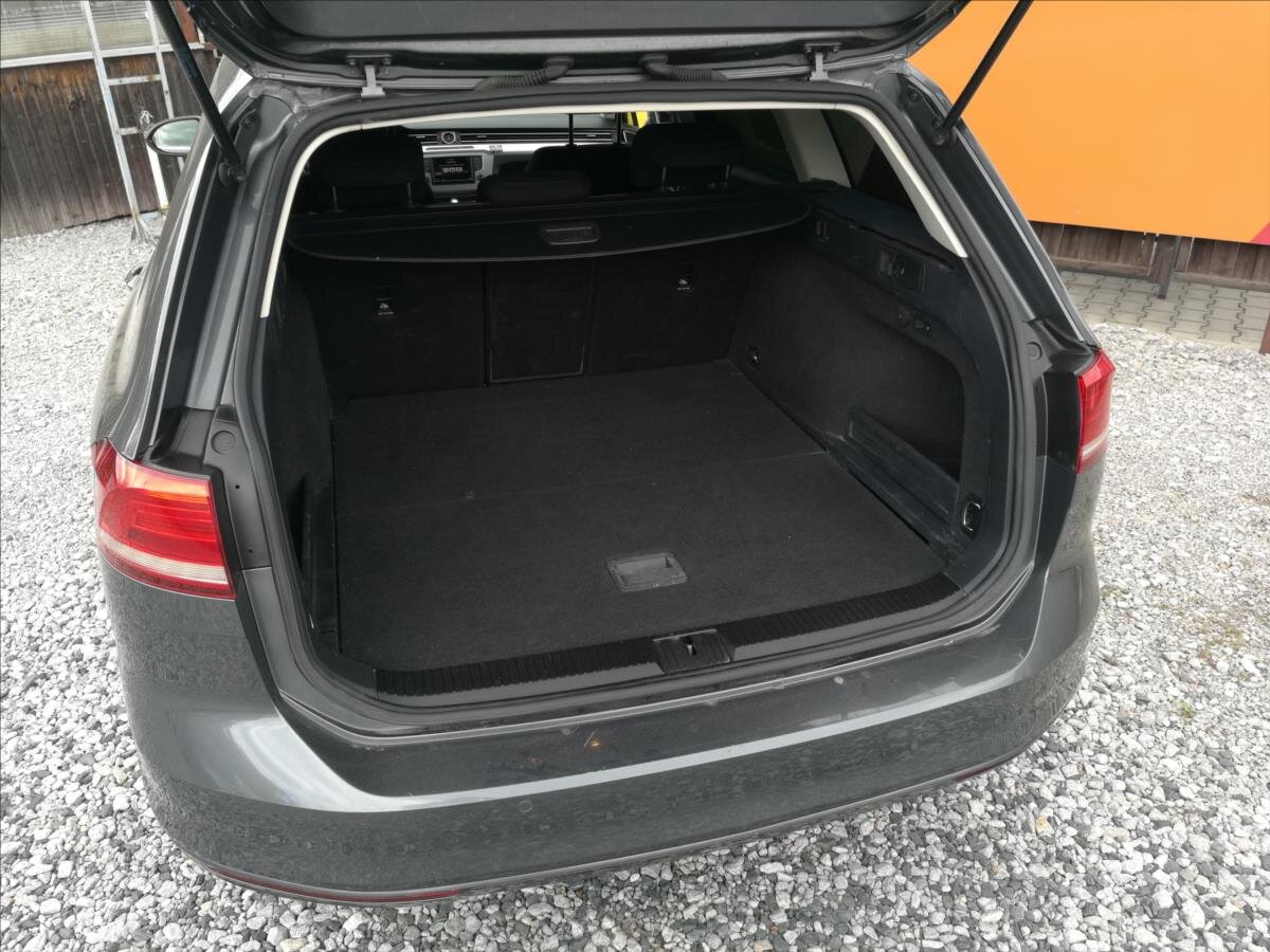 Volkswagen Passat Kombi 2,0 l 110 kw