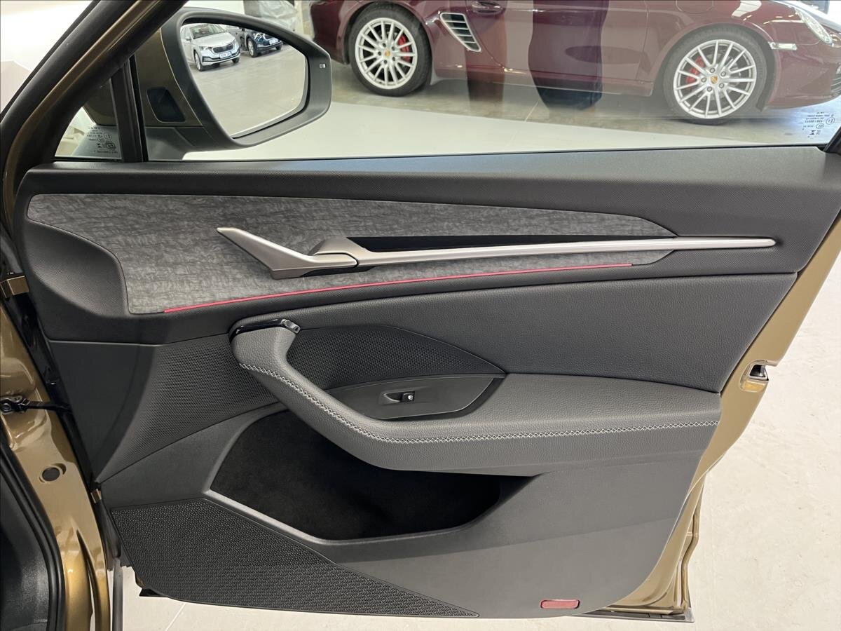 Škoda Kodiaq SUV / Terénní 2,0 l 142 kw