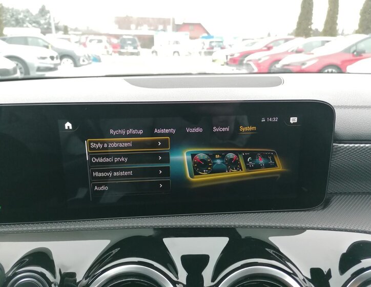 Mercedes-Benz CLA Kombi 2,0 l 110 kw