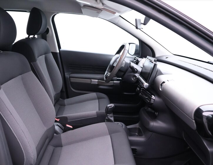 Citroën C4 Cactus Hatchback 1,2 l 81 kw