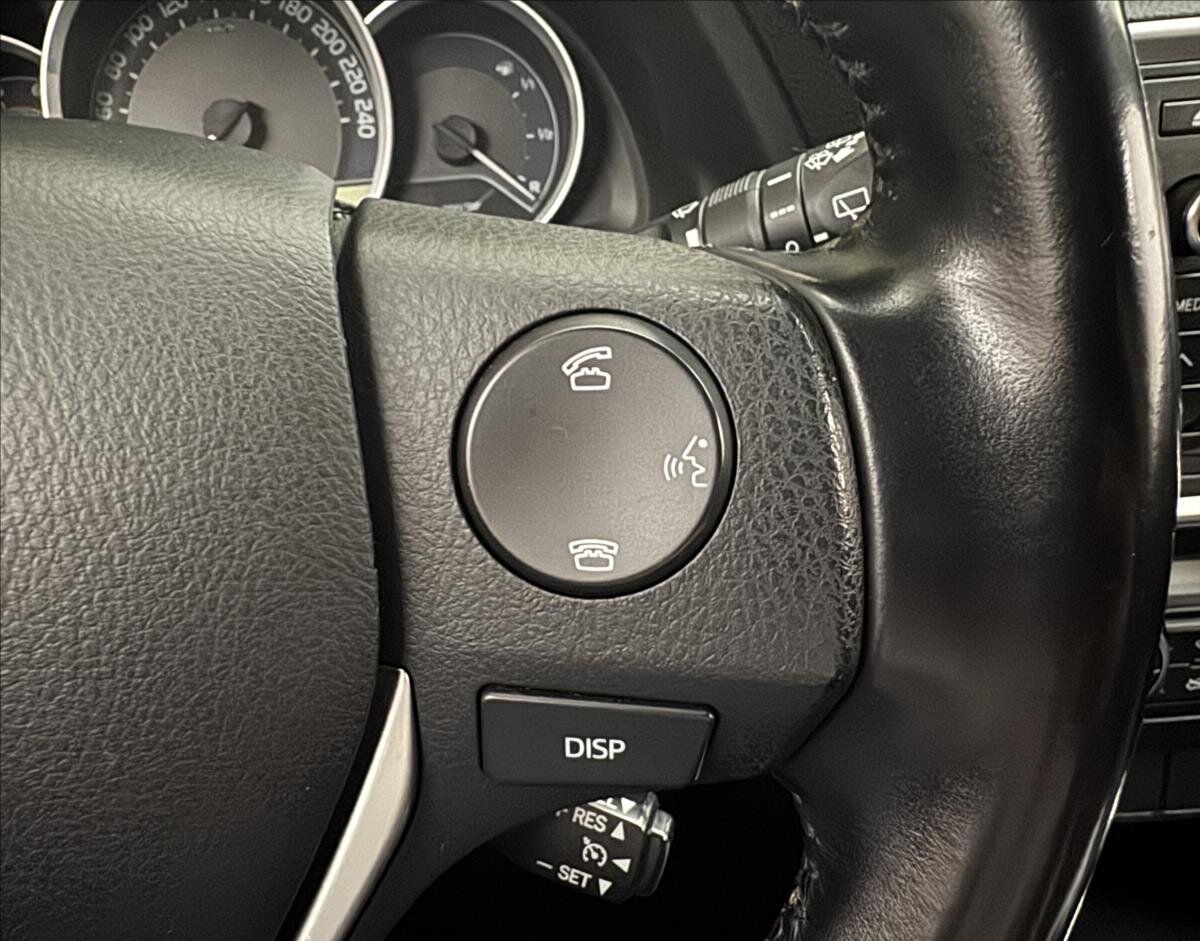 Toyota Auris Kombi 1,4 l 66 kw