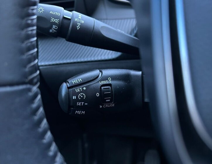 Peugeot 2008 SUV 1,2 l 74 kw