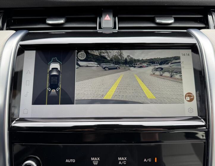 Land Rover Discovery Sport 18