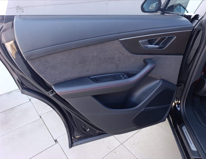 Audi RS Q8 SUV 4,0 l 441 kw