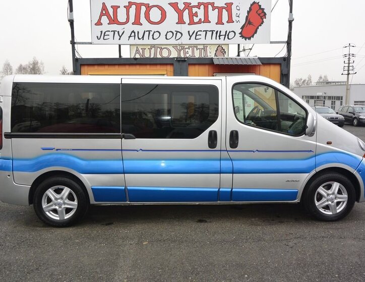 Renault Trafic 4