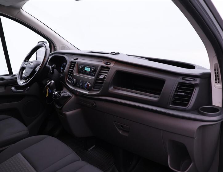 Ford Transit Custom 17