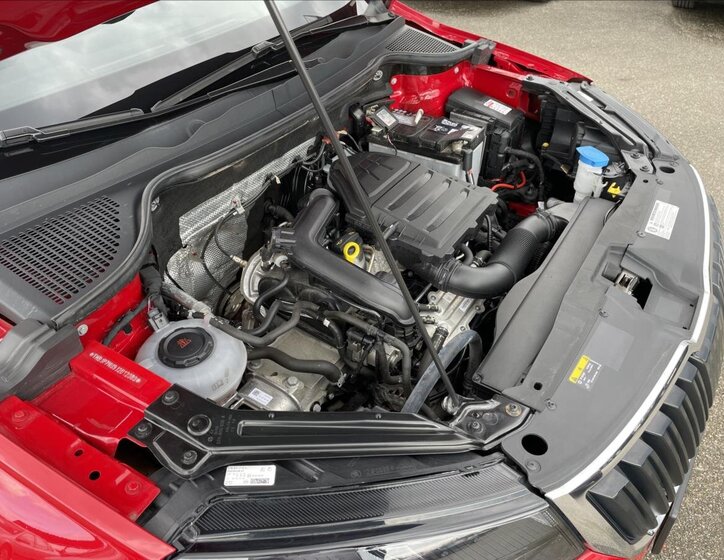 Škoda Karoq SUV / Terénní 999,0 85 kw