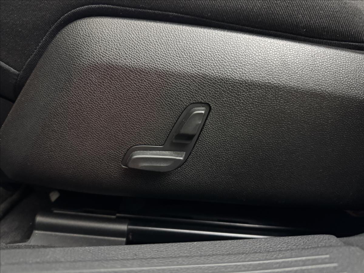 Mercedes-Benz Třídy E Kombi 3,0 l 170 kw