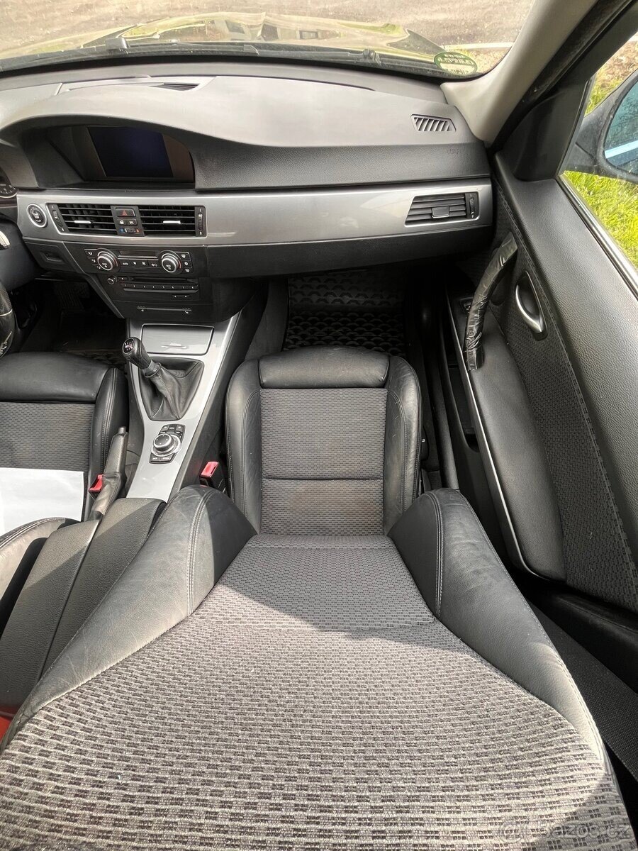 BMW Řada 3 Sedan / Limuzína 0,0 180 kw