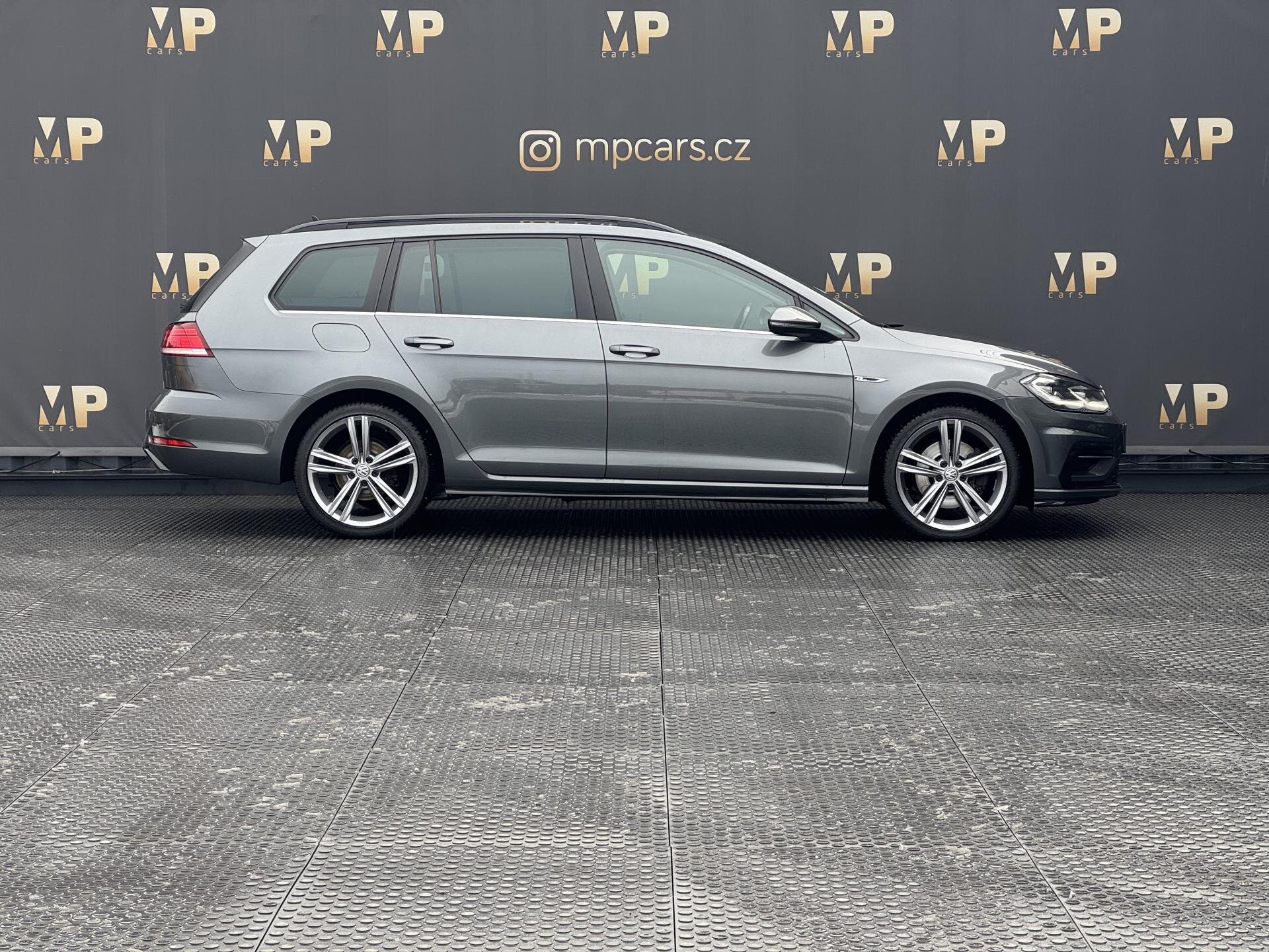 Volkswagen Golf Kombi 1,5 l 110 kw