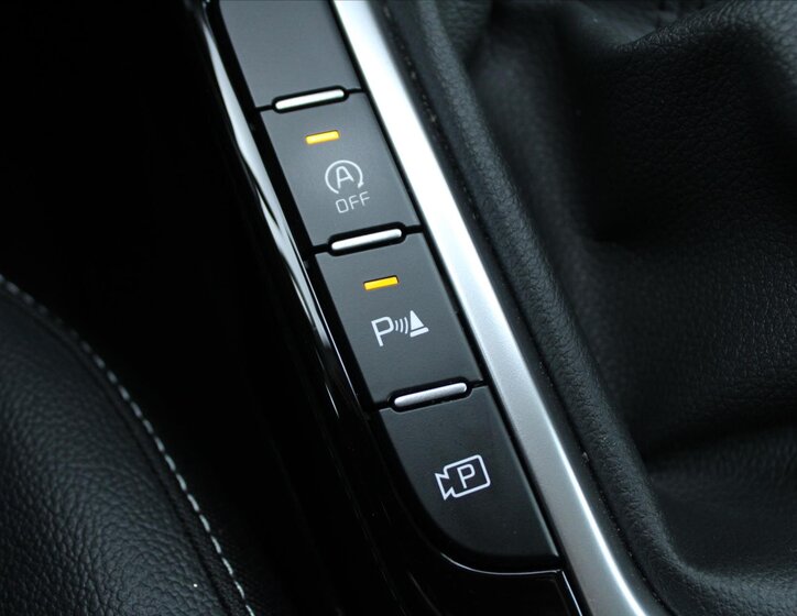 KIA XCeed Hatchback 1,5 l 103 kw