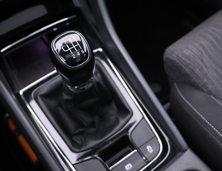 Škoda Karoq SUV / Terénní 999,0 85 kw