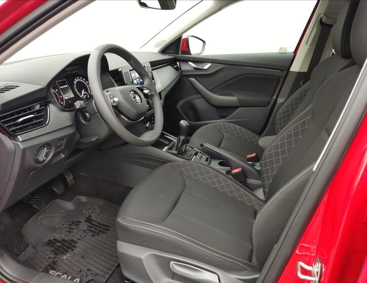 Škoda Scala Hatchback 1,5 l 110 kw