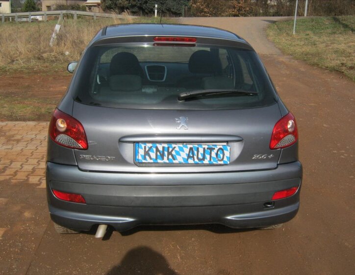 Peugeot 206 Hatchback 1,4 l 50 kw