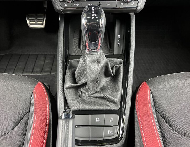 Škoda Kamiq SUV / Terénní 1,5 l 110 kw