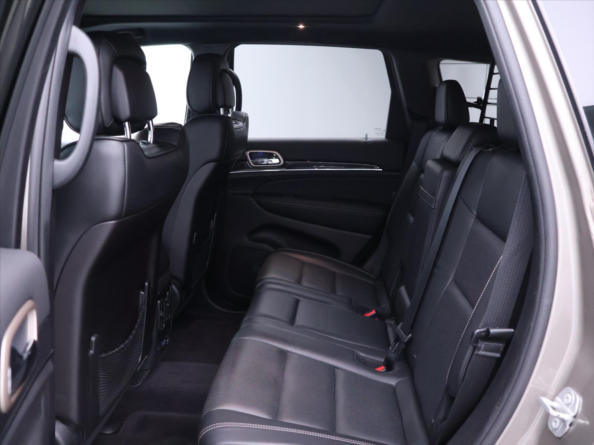 Jeep Grand Cherokee SUV / Terénní 3,0 l 184 kw