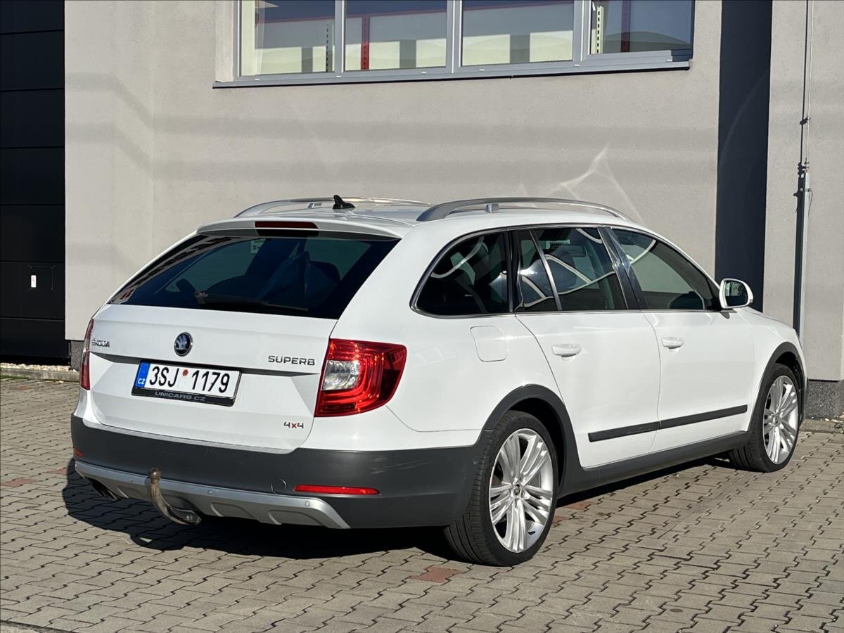 Škoda Superb
