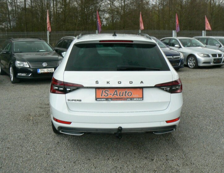 Škoda Superb Kombi 2,0 l 140 kw