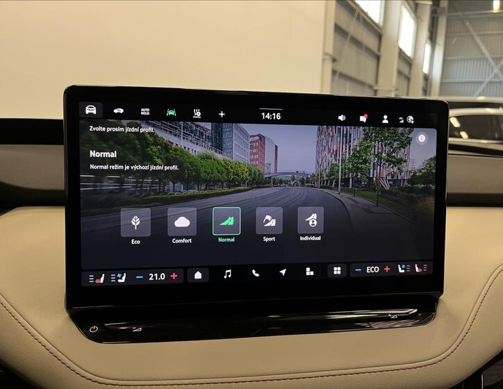 Škoda Elroq SUV / Terénní 1,0 210 kw