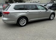 Volkswagen Passat Kombi 2,0 l 110 kw