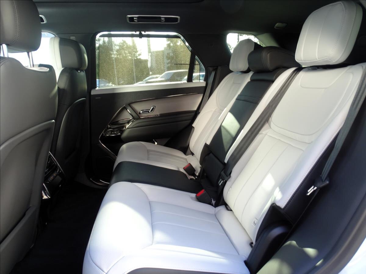 Land Rover Range Rover Sport SUV / Terénní 3,0 l 221 kw