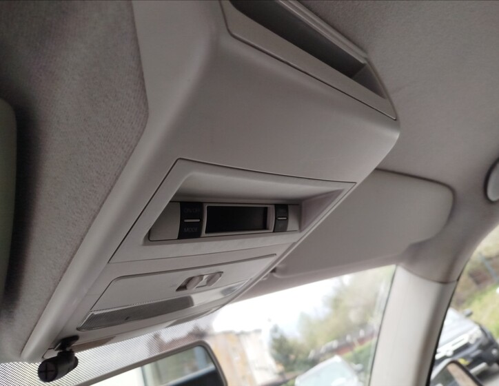 Volkswagen Transporter 12