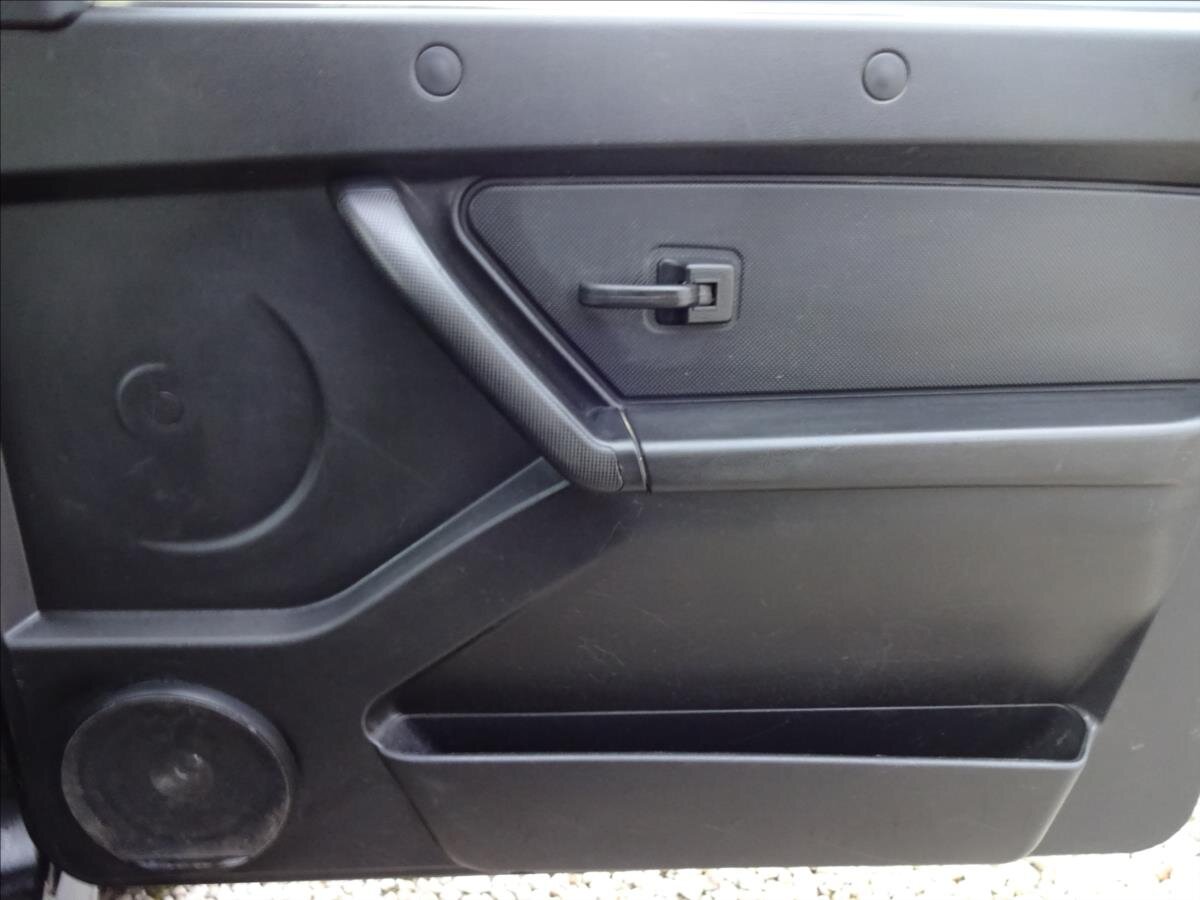 Lada Niva Kombi 1,7 l 61 kw