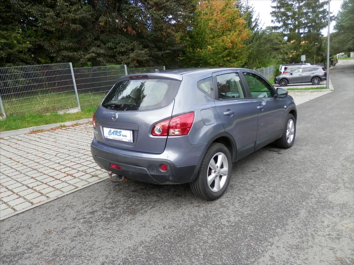 Nissan Qashqai Kombi 2,0 l 110 kw