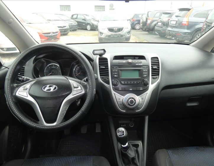 Hyundai ix20 7