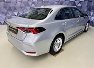Toyota Corolla Sedan 1,5 l 92 kw